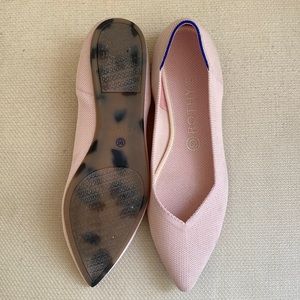 Slightly used baby pink pointy flat Rothy’s